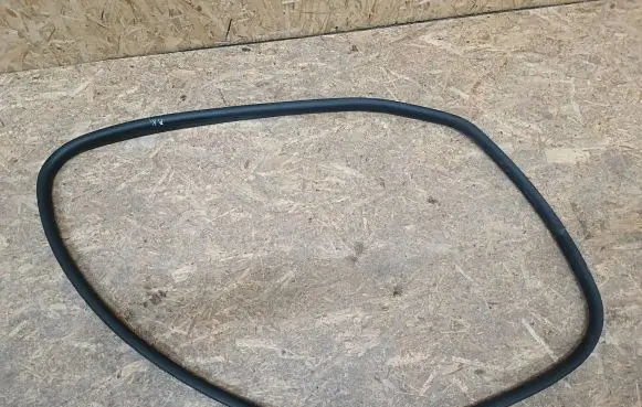 Volvo V60 Front door rubber seal