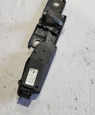 Skoda Superb B6 (3T) Tailgate/trunk/boot lift motor 4F9827383G 0304216