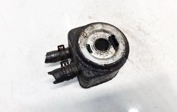 Engine oil radiator