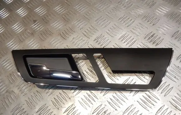 Mercedes-Benz S W221 Front door interior handle A2217304348 MERCEDESBENZ 25100