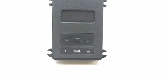 BMW 7 E23 Clock E236213