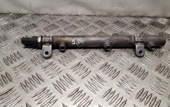 Chrysler 300 - 300C Fuel main line pipe A6420700495 0281002504
