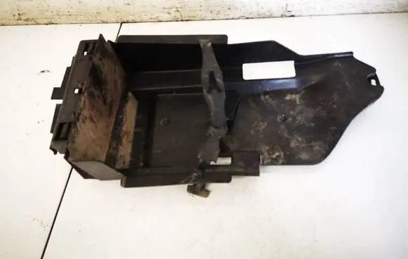 Volkswagen PASSAT B5.5 Other exterior part 3B9857706B