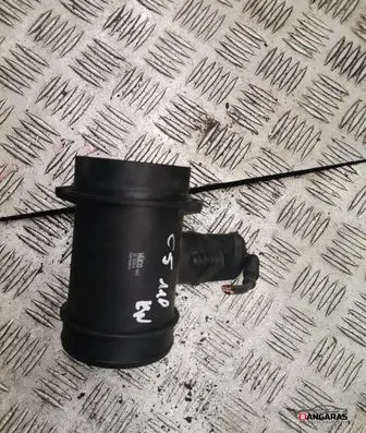 Audi A6 S6 C5 4B Mass air flow meter 138364