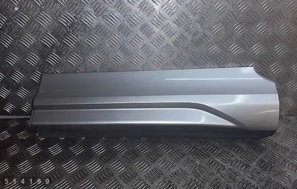 Mitsubishi Eclipse Cross Rear door trim (molding) 5757a787
