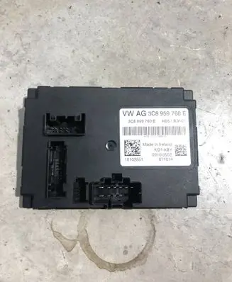 Skoda Superb B6 (3T) Seat control module 3C8959760E