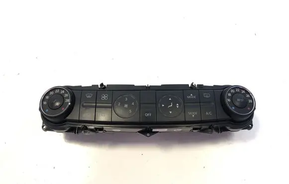 Mercedes-Benz E W211 Climate control unit 2118300490