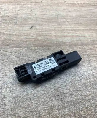 Audi A3 S3 8P Airbag deployment crash/impact sensor 4B0959643E