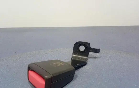 Maserati Levante Front seatbelt 634173700C