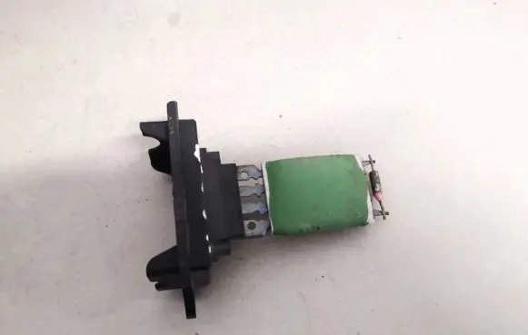 Citroen C3 Heater blower motor/fan resistor 12631 valeoa86