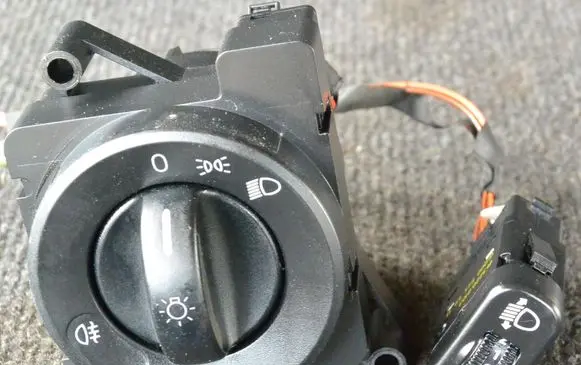 Mercedes-Benz Sprinter W906 Light switch A9065450104