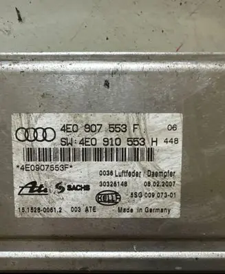 Audi A8 S8 D3 4E Air suspension control unit module (rear) 4E0907553F 4E0910553H