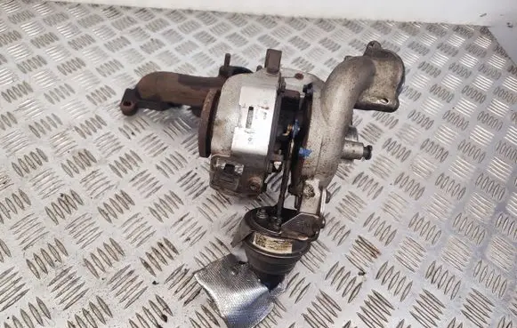Volkswagen Golf VI Turbo 03L253015T