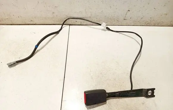 Toyota Aygo AB10 Front seatbelt buckle