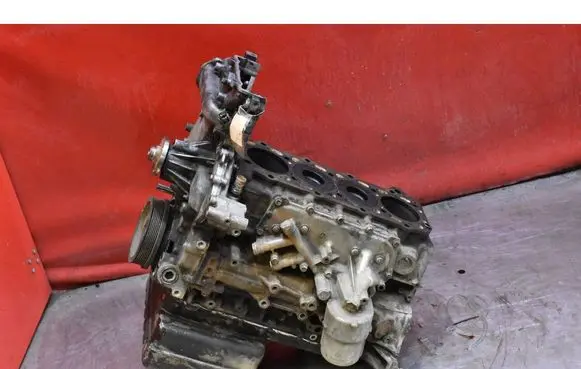 Renault Mascott Engine block 