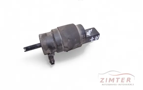 Audi A7 S7 4G Windscreen/windshield washer pump 8K5955647
