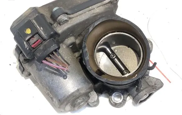 Audi Q5 SQ5 EGR valve 04L131501B