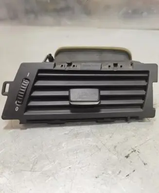 BMW 5 E60 E61 Dashboard side air vent grill/cover trim 6910732