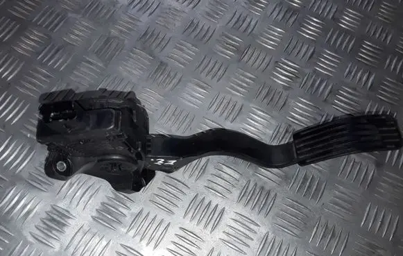 Peugeot 308 Accelerator throttle pedal 968153038000 6PV00908301