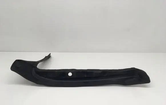Audi A5 8T 8F Fender end trim 8T0821111A