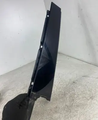 Volkswagen PASSAT B8 Rear door window/glass frame 3G0839902T