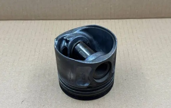Ford Transit Piston 06883