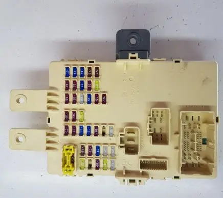 KIA Sportage Fuse module 919503W040