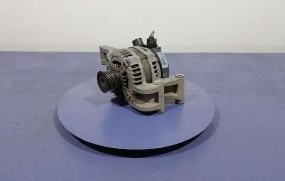 Ford Focus C-MAX Generator/alternator 