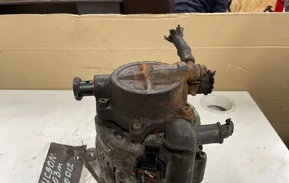 Hyundai Tucson JM Generator/alternator 3730027012 021319112