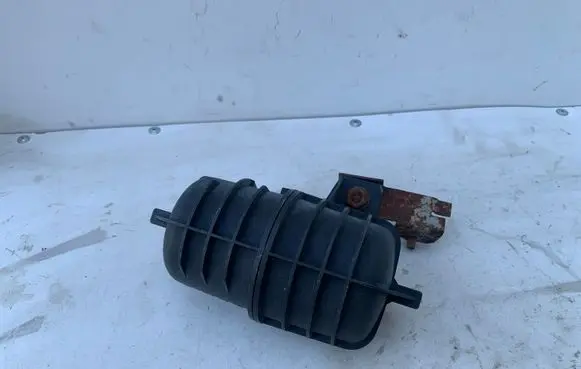 BMW X5 E53 Vacuum air tank 11652247620