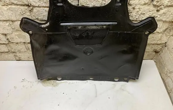 Audi Q5 SQ5 Gearbox bottom protection 8K1863822