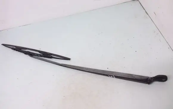 Renault Laguna II Front wiper blade arm 80004986