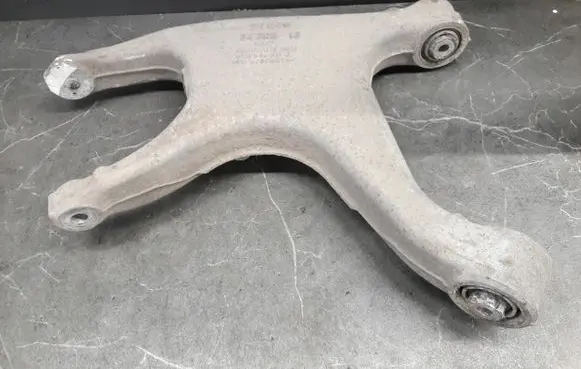Audi A4 Allroad B8 Rear control arm 8K0505311J