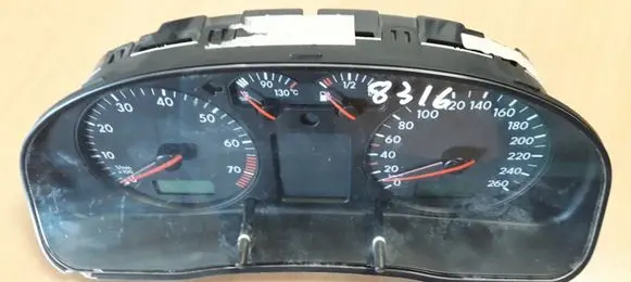 Volkswagen PASSAT B5.5 Speedometer (instrument cluster) 3B1919860