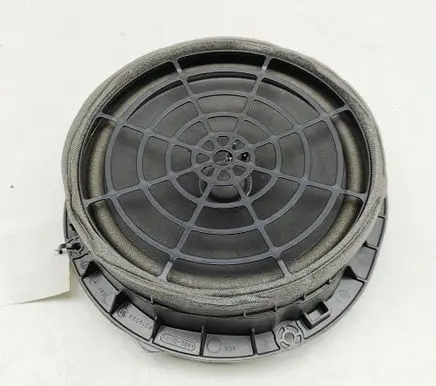 Audi A4 S4 B9 8W Front door speaker 8W0035415