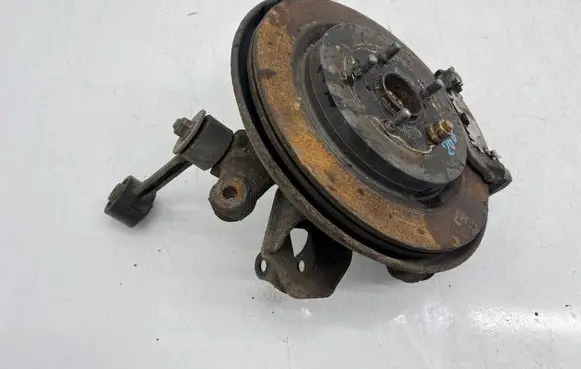 Lexus RX 450H Front wheel hub spindle knuckle 