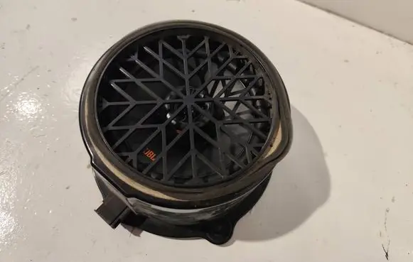 Audi A6 S6 C6 4F Rear door speaker 