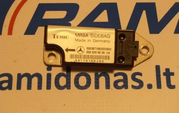 Mercedes-Benz E W210 Airbag deployment crash/impact sensor
