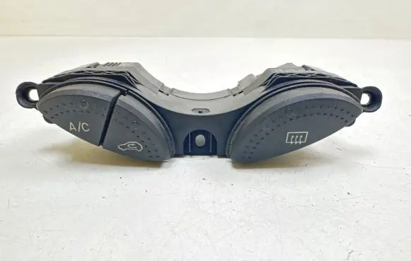 Ford Focus Windscreen/window heater switch YS4T19A945BA E020701