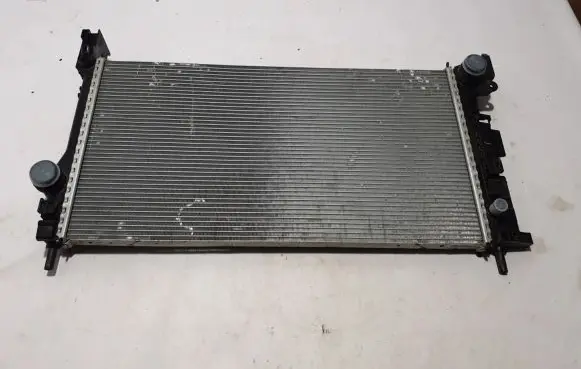 Volvo S90, V90 Coolant radiator 32224829