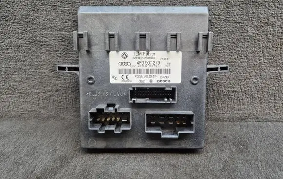 Audi A6 S6 C6 4F Comfort/convenience module 4F0907279 4F0910279K