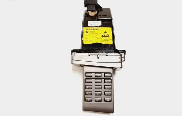 BMW 7 E65 E66 Phone keyboard 6952345