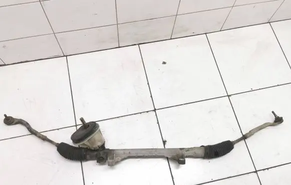 Renault Kangoo II Steering rack 7955501009