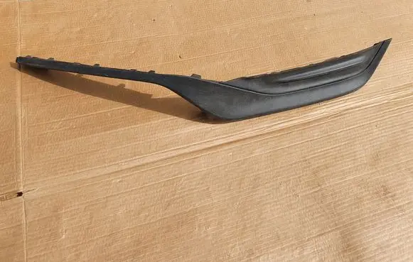 Volvo S60 Front bumper lower grill 31425113 S3DHA