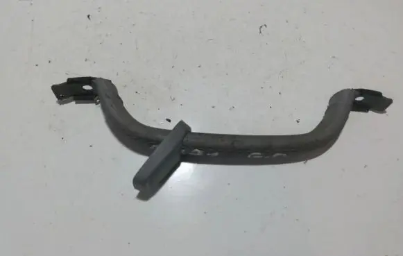 Mitsubishi Space Runner Rear interior roof grab handle