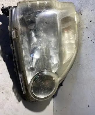Nissan X-Trail T31 Headlight/headlamp