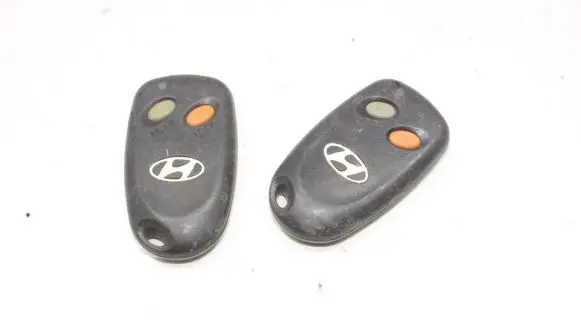 Hyundai Elantra Ignition key/card 