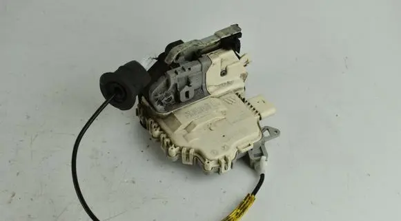 Audi Q5 SQ5 Front door lock 8J2837015C