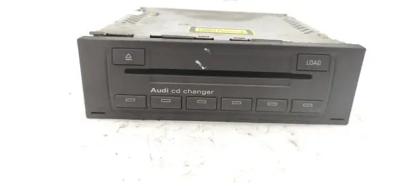 Audi A4 S4 B6 8E 8H CD/DVD changer AUZ5ZAB7072992