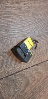 Volvo V70 Fog light switch 9162961